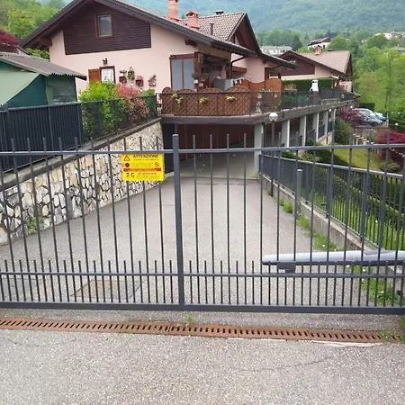 Casa Vacanza Raia Apartment *